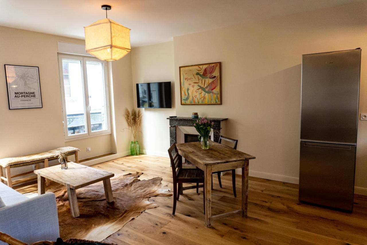 Apartamento Les Nids Perchés - Rue Sainte Croix Mortagne-au-Perche Exterior foto